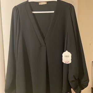 Altar'd State Black V-Neck Blouson Sleeve Top